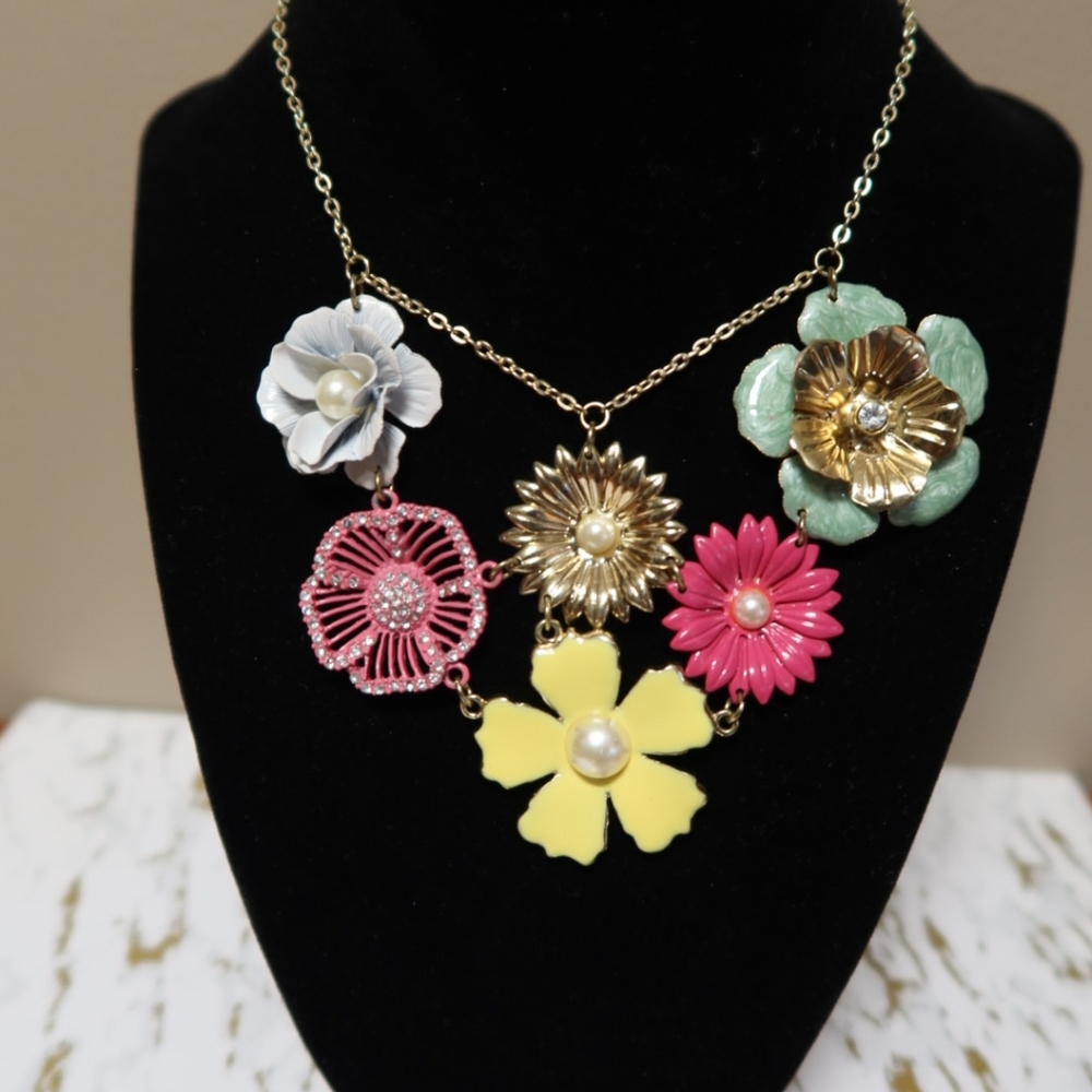 Flower Statement Necklace